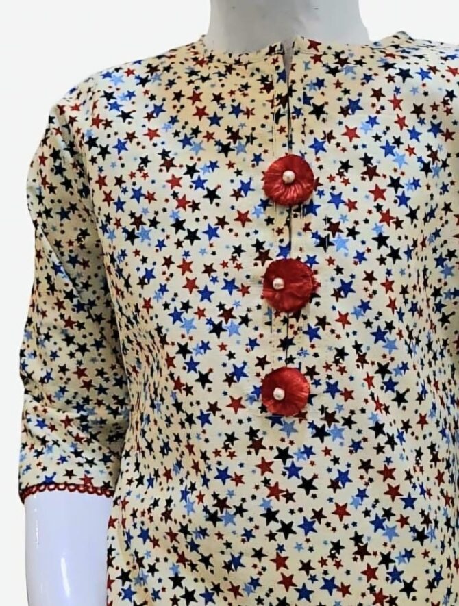 White Floral Charm - Image 3